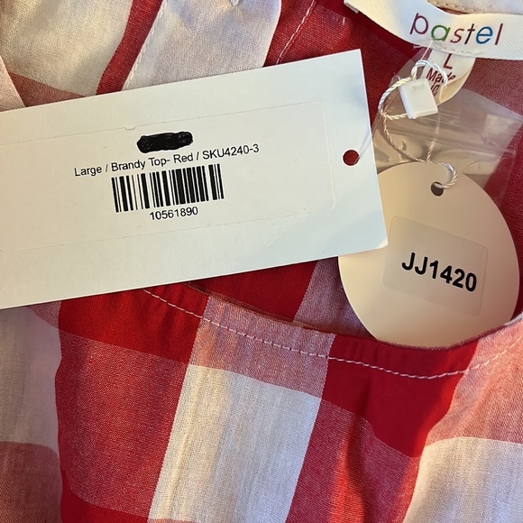 NWT Avara Brandy Red Gingham Checked Ruffle Button Back Crop Top - L - Picture 12 of 15